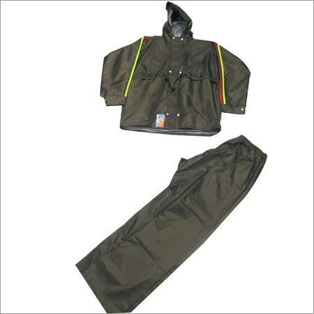 Ladies Raincoat Suit