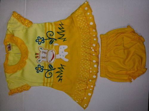 Babies 2 Pc Frock with Panty