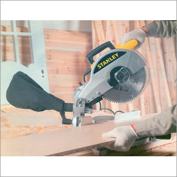 Wood Cutting Machine