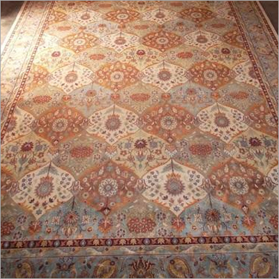 Hand Knotted Woolen Carpet