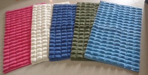 COTTON BATHMAT