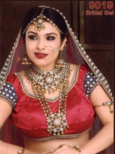 Bridal Sets & Jewelery