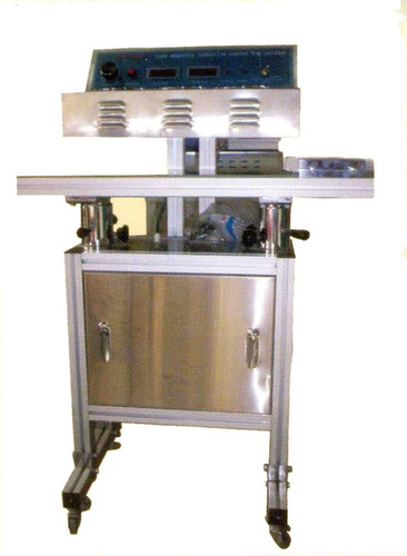 Continuous Induction Sealing Machine Accuracy: 100  %