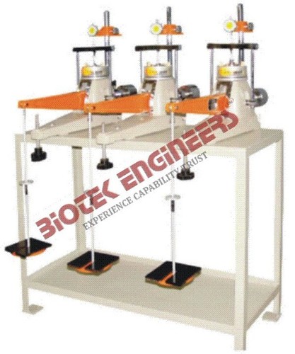 MICROPROCESSOR BASED CONSOLIDATION MACHINE