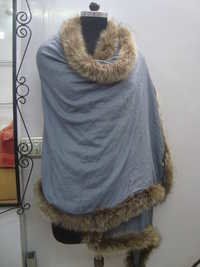 Silk Wool shawls with Four Side Fur
