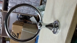 Dyna Towel Ring