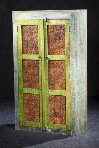 RECLAIMED FURNITURE