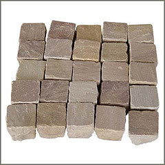 Raveena Cobbles Stone