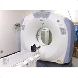 GE Light Speed 16 Slice CT Scanner