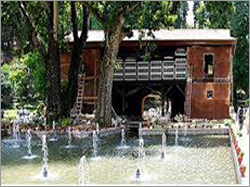 Achabal Mughal Garden Tour Packages