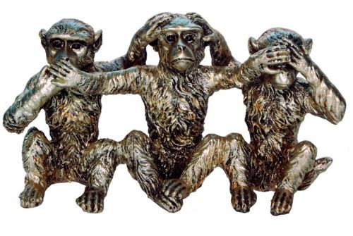 Statue of Three wise Monkeys