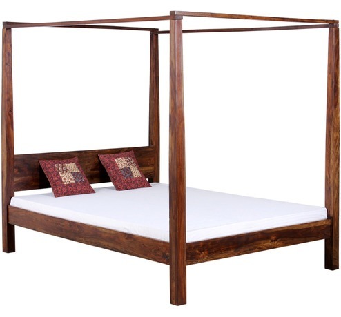 WOODEN BED