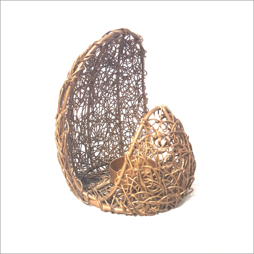 Unique Egg Shaped Wire Mesh Candle Holder