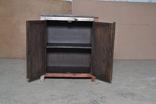 RECLAIMED FURNITURE