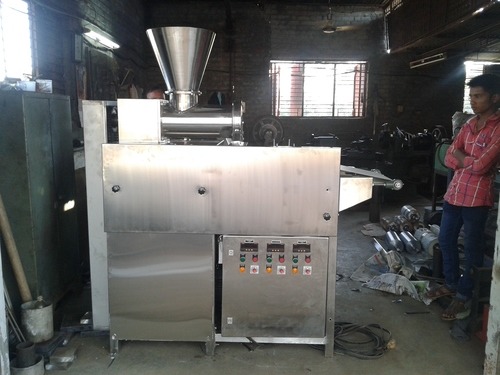 Dough Extruder Machine for Snacks