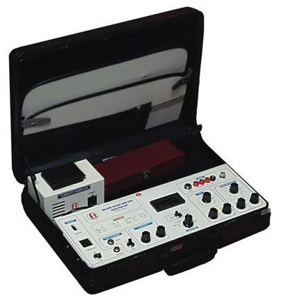 DIGITAL WATER & SOIL ANALYSIS KIT.