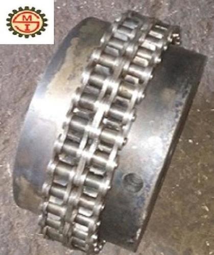 Chain Couple