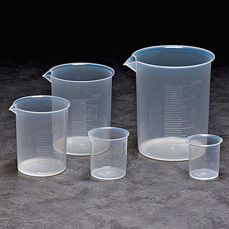 Beakers - Durable Borosilicate Glass, 500ml Volume , Heat Resistant and Lab-Grade Quality