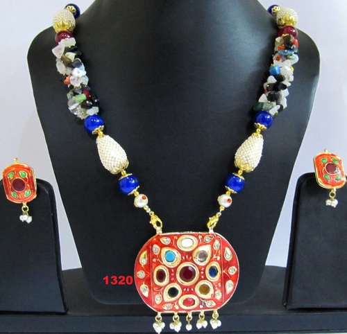 Costume Jewelry Heavy Indian Pendant Necklace Set