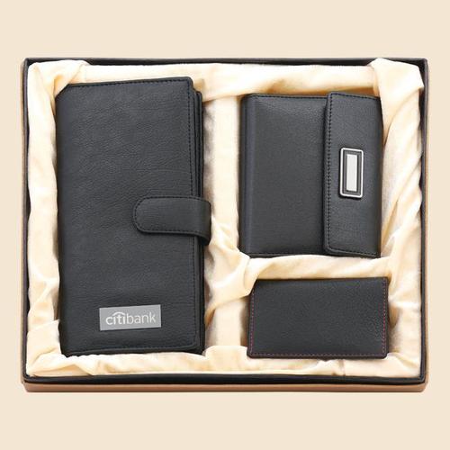 LEATHER SETS