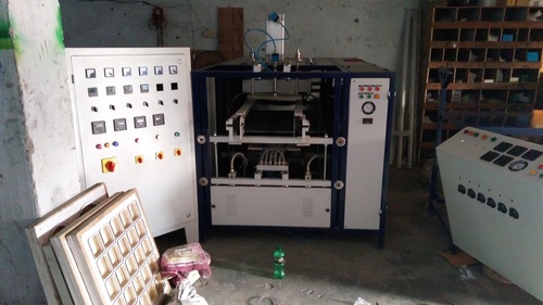 Fully Automatic Vacuum Forming Machine