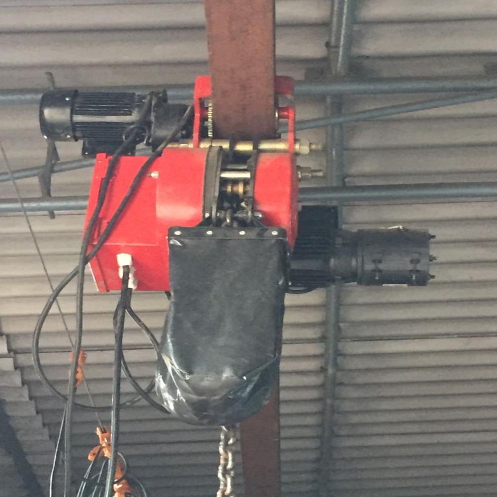 Electric Chain Pulley Block - 20 Tons Capacity, 415v Electric Supply | Variable Lifting Speed, Ip-55 Insulation, Forged Hook, Manual/electrical Trolley, 50hz Frequency
