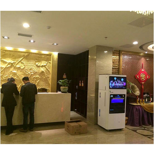 Wet Tissue Vending Machine Wet Tissue Vending Machine