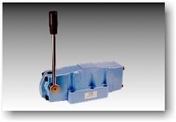 Stainless Steel Lever Operated Directional Control Valve