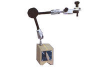 UNIVERSAL CLAMPING MAGNETIC BASE 