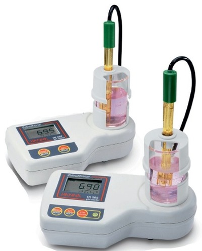 0.001 Resolution and Data logging pH Benchtop Meter