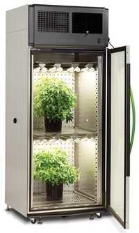 PLANT GROWTH CHAMBER