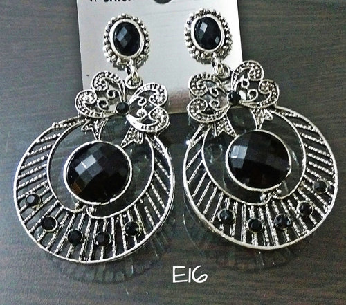Silver Jhumka with Black Beads