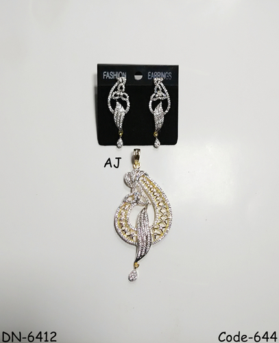 American Diamond Pendant Set