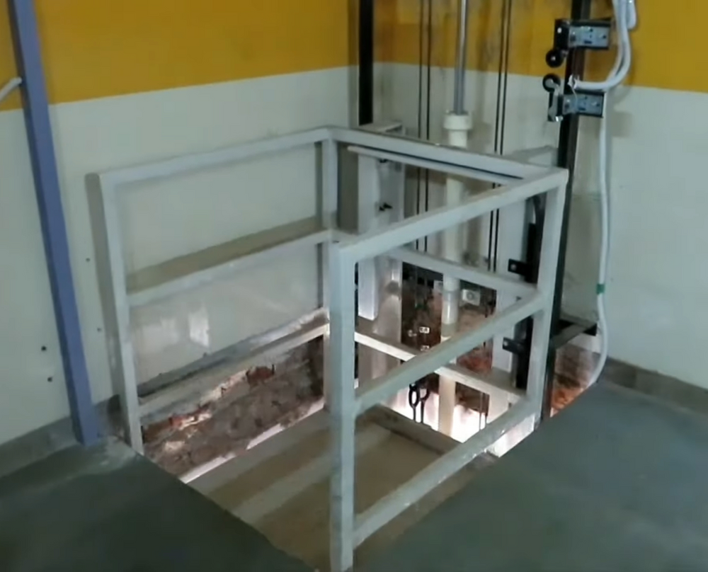 Goods Lift - Car Dimension: 0.6 To 3M
