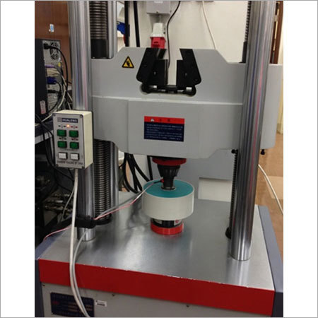 Universal Testing Machine Or UTM