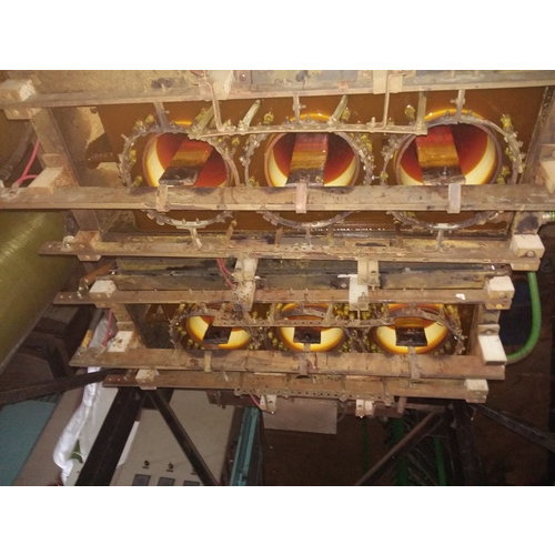 Triple Diaphragm Cr Collector Unit In Working