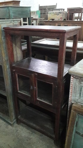 Wooden Showcase Rack