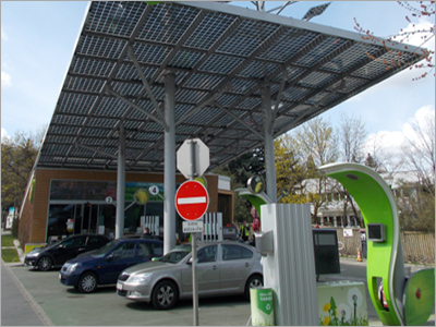 Solar Petrol Pump