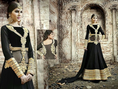 Patiyala Salwar Kameez