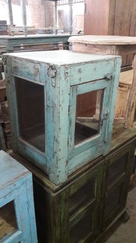 Small Glass Showcase Box
