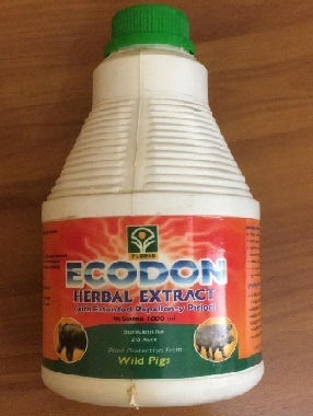 Light Yellow Liquid Rodent Repellent