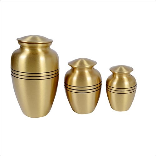 Gifts And Crafts Ribs Brass Urn