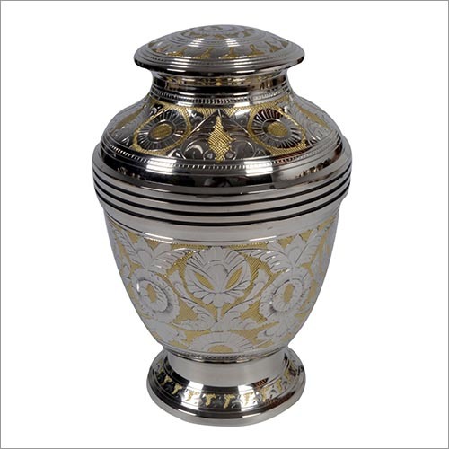 Gifts And Crafts Classic W/Base Brass Urn