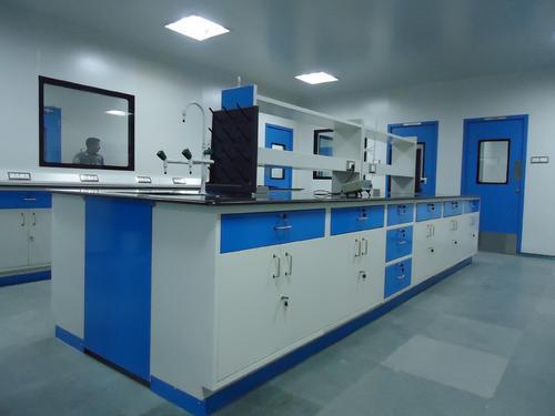 Island Laboratory Tables