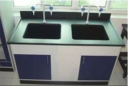 Laboratory Sink Table