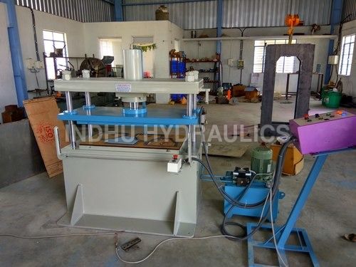 Four Pillar Hydraulic Press