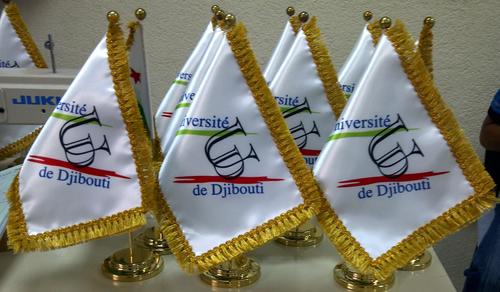Table Miniature Flags