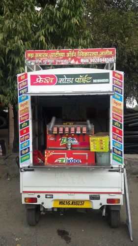 6+2 Mobile van model