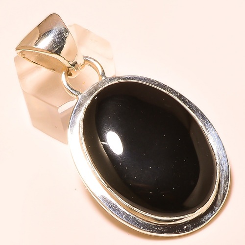 BLACK ONYX