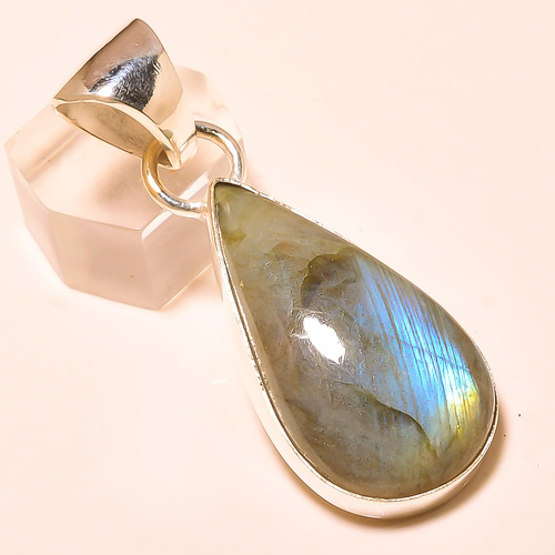 LABRADORITE